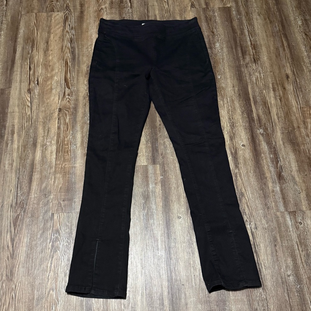 We The Free Pull On Pants Women's Medium Black Split Hem Straight Leg Front Seam
